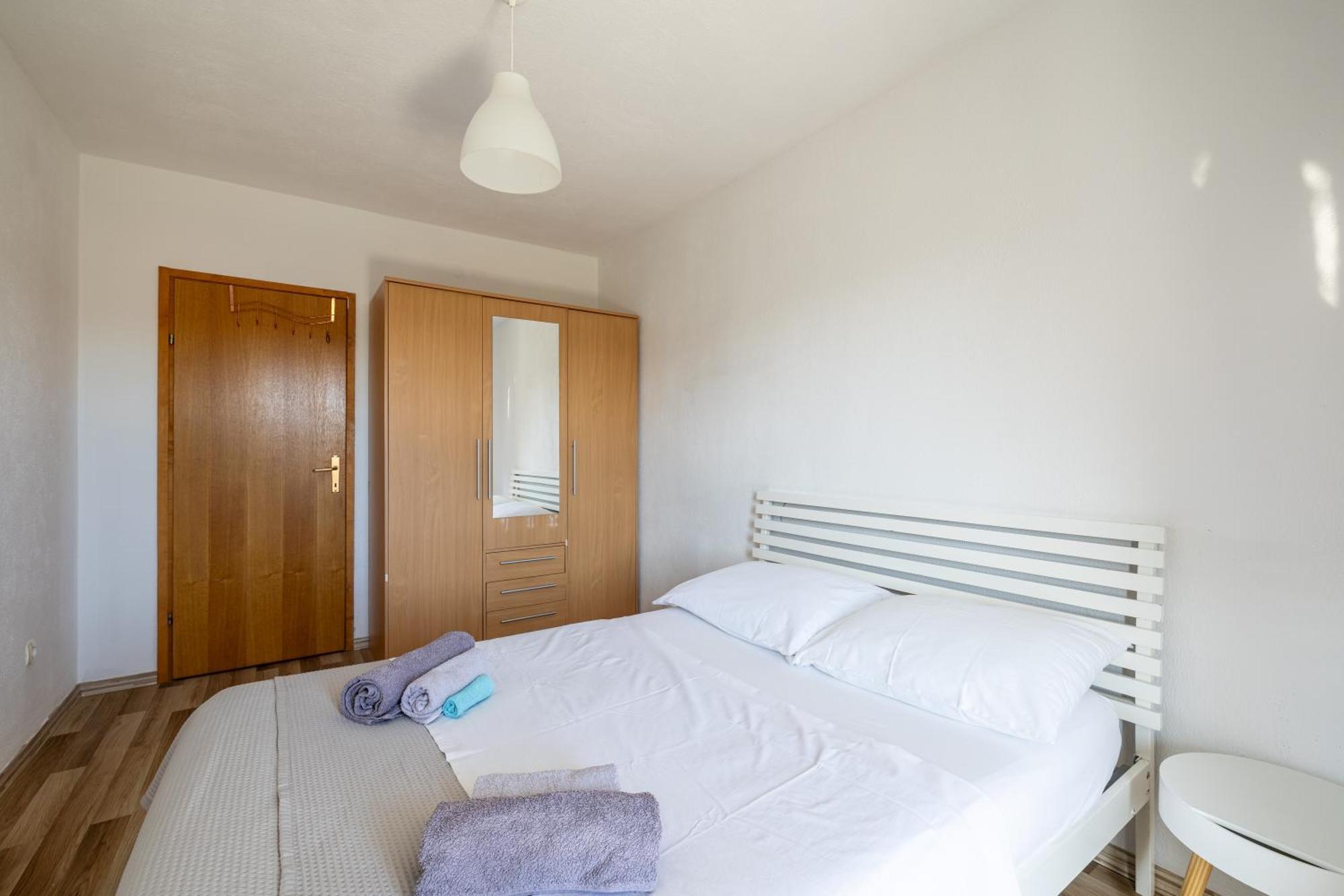 Under The Rock Apartman